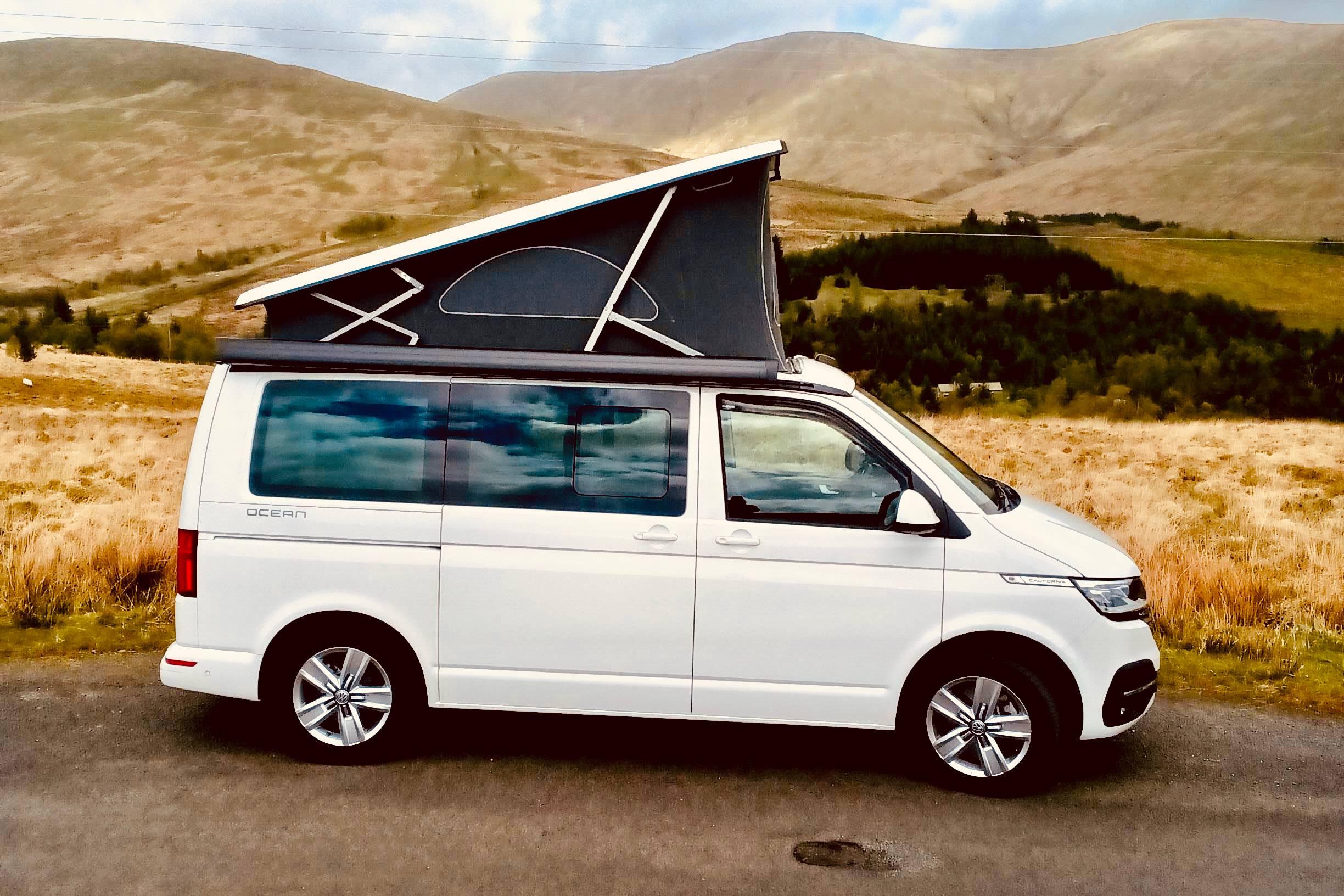 Bettie – 2024 VW California Ocean | Freedom & Comfort on Wheels!